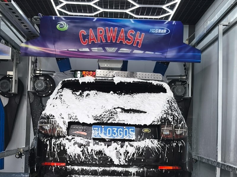 Medis touchless car washer